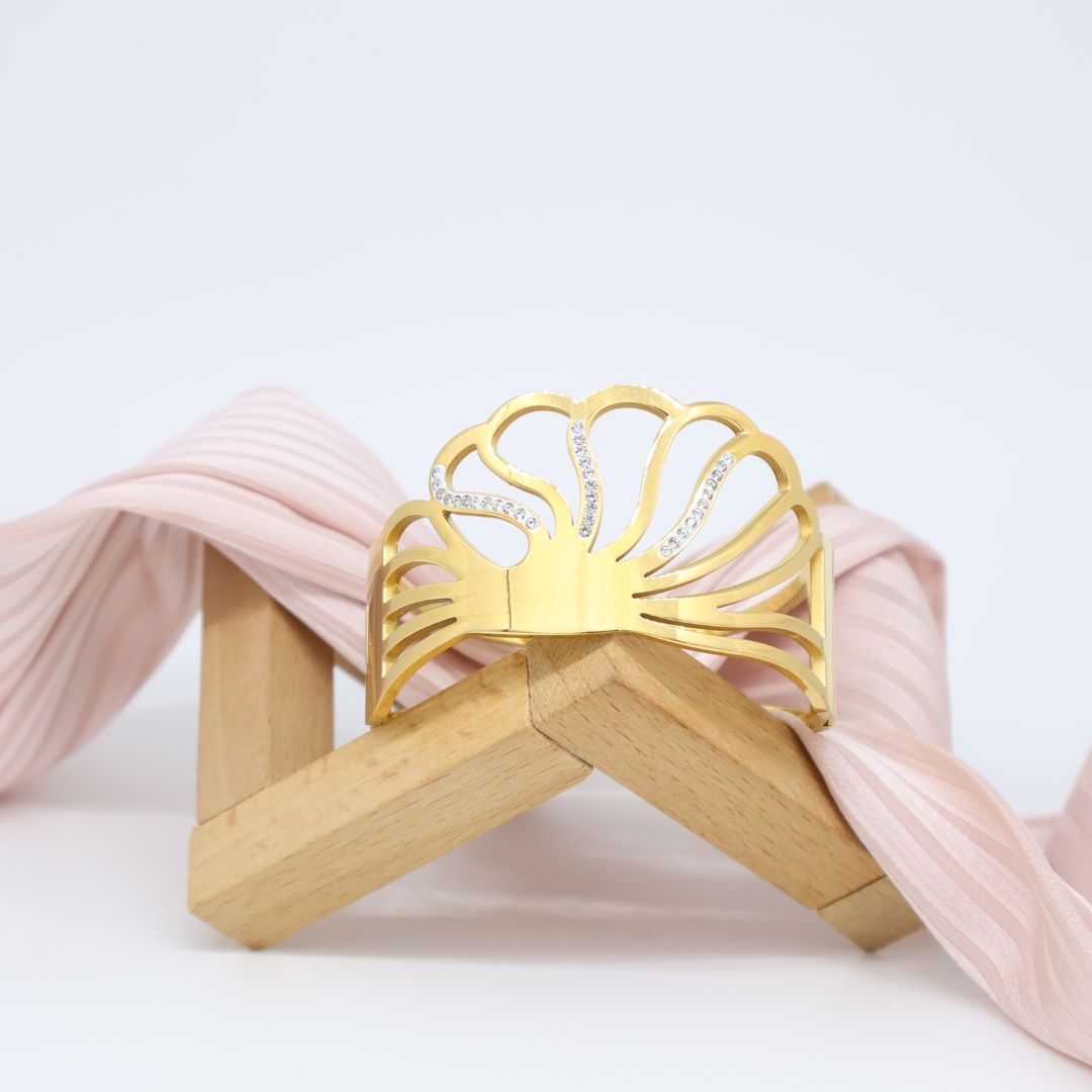 Crown-BA0006