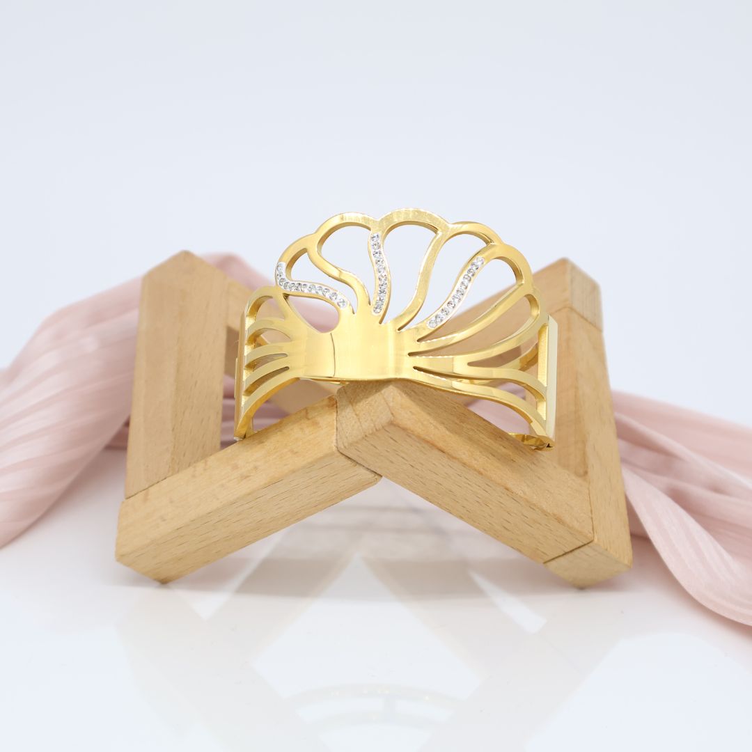 Crown-BA0006